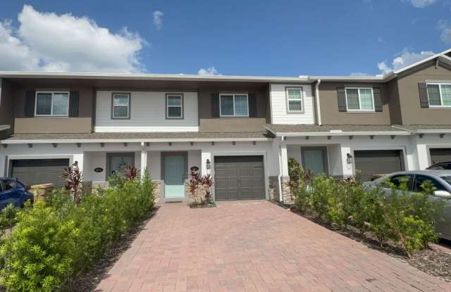St Cloud - 3 Bedroom, 2.5 Bathroom - $2395.00 photos photos
