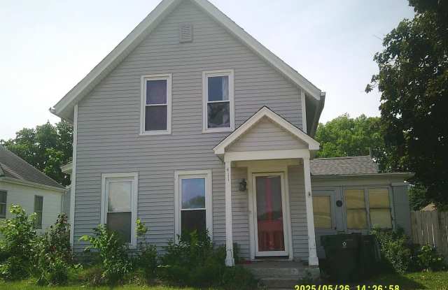 Charming 2-Story Home with Eat-In Kitchen and 3-Season Porch - Spacious  with Ample Storage! photos photos