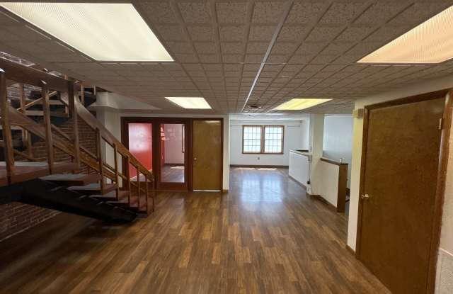 74-76 High Street - 2 photos photos