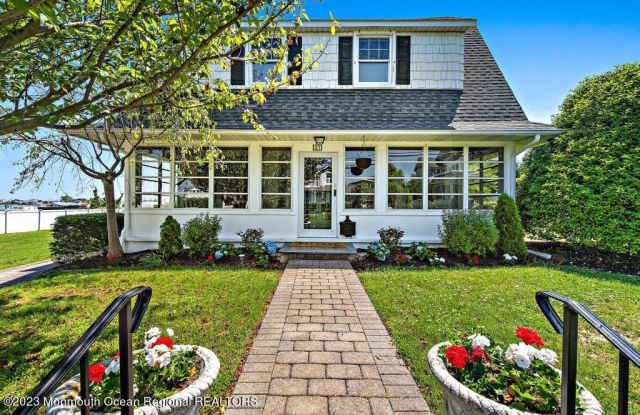 27 Shrewsbury Drive photos photos