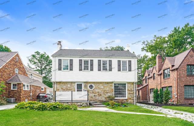 26747 Russell Road photos photos