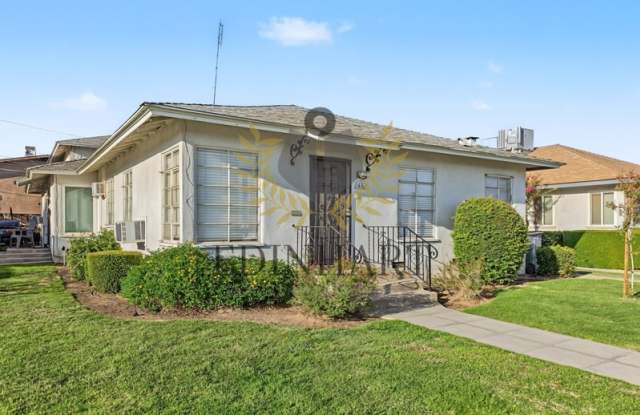 632 West Hammond Avenue - 632 Gallery 3