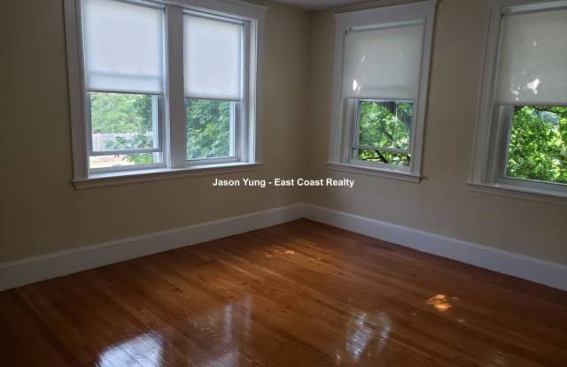 14 Russell St. photos photos