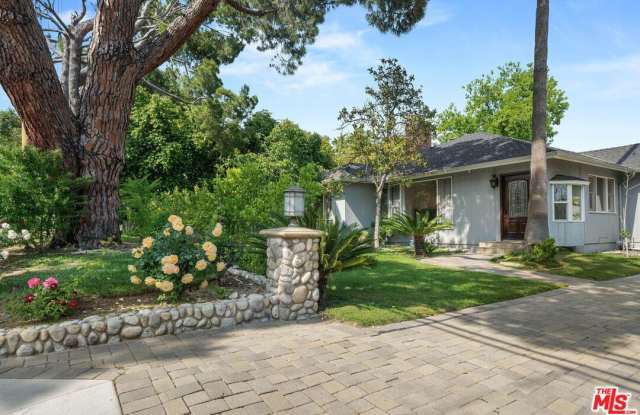 4818 La Canada Blvd photos photos