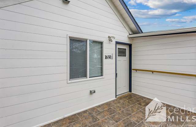 Central Wichita 2 Bedroom photos photos