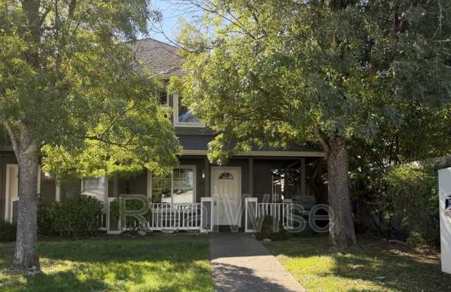 2525 Estates Ln Gallery 1