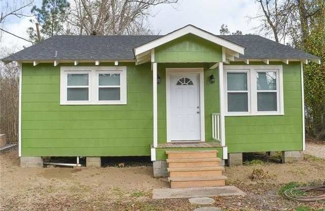 20113 HIGHWAY 22 Highway photos photos