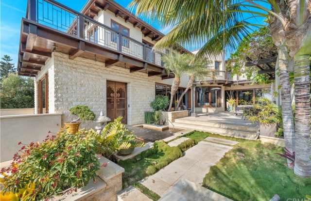 71 EMERALD BAY Gallery 3