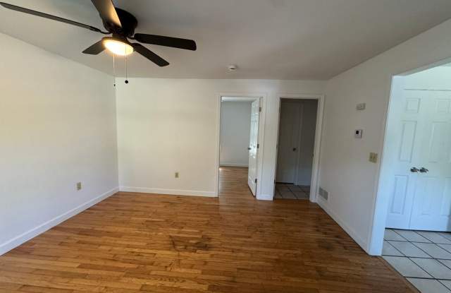 3 Bedroom house Gallery 4