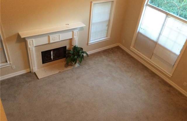 121 Arbor Cove Way Gallery 2