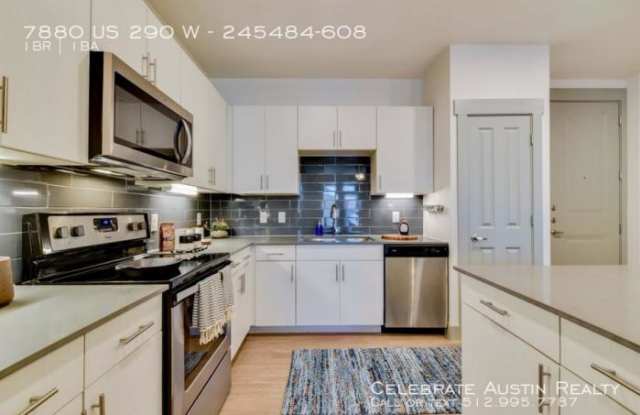 7880 US 290 W Gallery 2