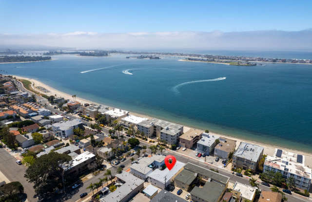 2 WEEKS FREE!!! 2 BR with Partial Bay Views and Parking! photos photos