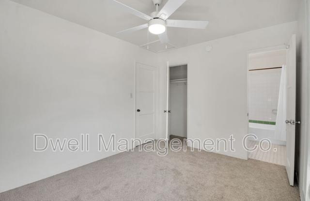 4833 Cypress St Gallery 3