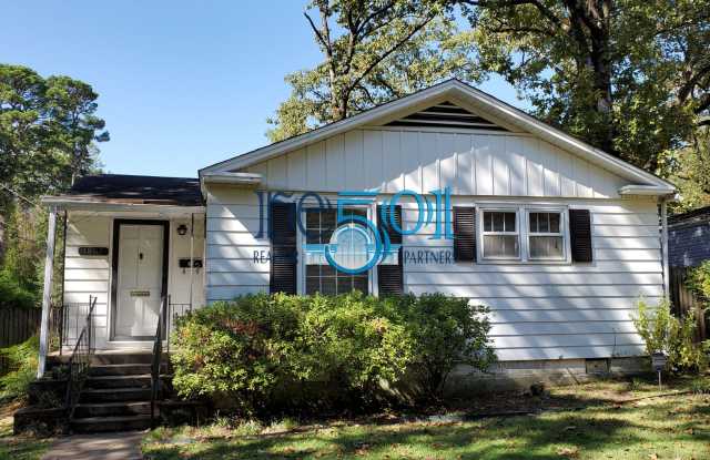 Coming Soon! Heights bungalow in GREAT school district awaits you photos photos Coming Soon! Heights bungalow in GREAT school district awaits you photos photos