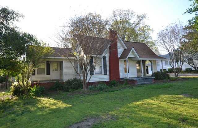 803 Laura Avenue - 803 Laura Avenue, Kannapolis, NC 28083