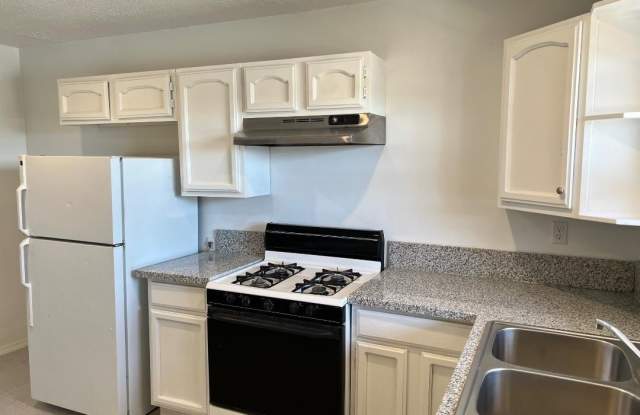 7200 1ST Street unit: 5 photos photos