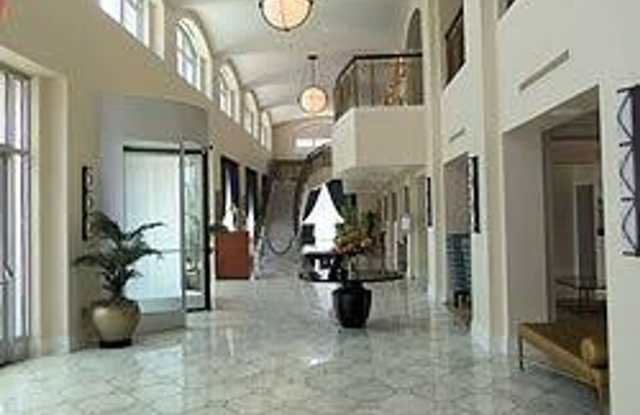 Bridging the gap between convenience and luxury Gallery 4