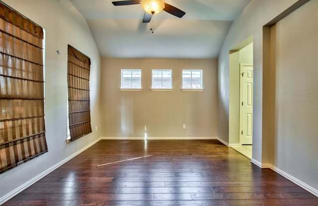 3921 Diamond Ridge Drive Gallery 4