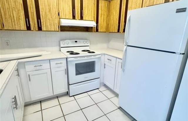 46 SE 14th St photos photos