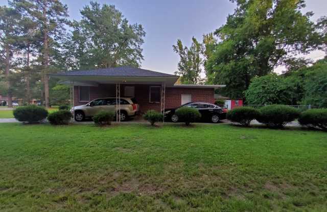 1001 Cheraw Drive Gallery 2