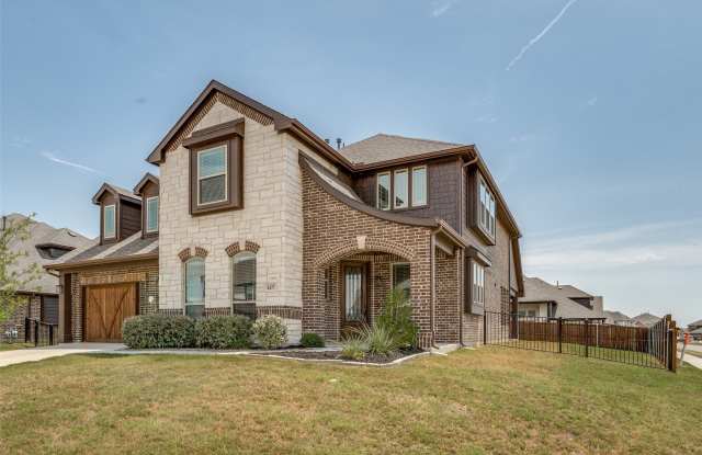 4437 Lupine Estate Drive Gallery 2