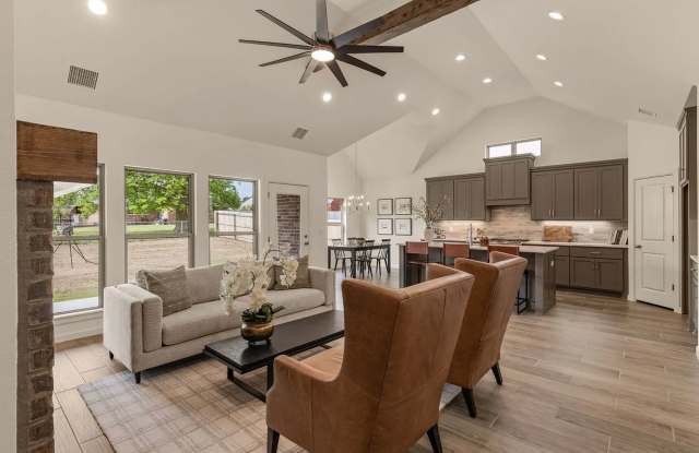 Beautiful Newer Construction 4-Bedroom Home in Sand Springs Gallery 4