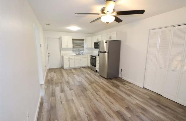918 S SCENIC Highway Gallery 3