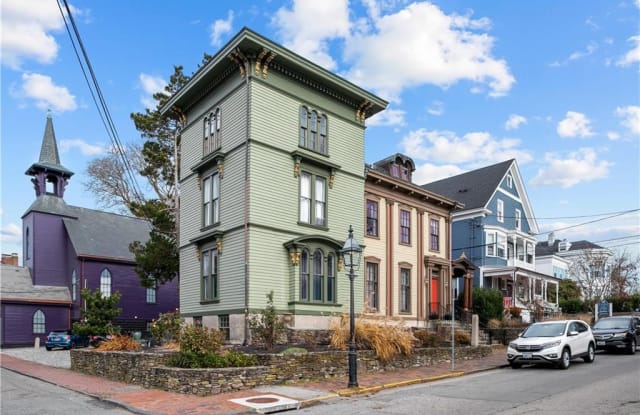 92 Pelham Street - 92 Pelham Street, Newport, RI 02840