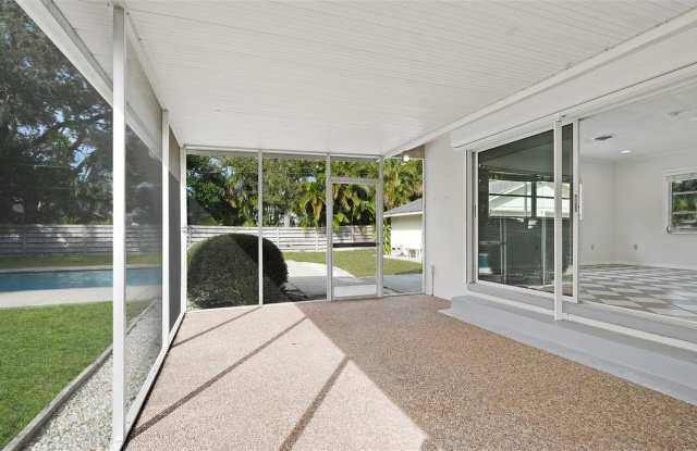 1763 SOUTH Drive Gallery 2
