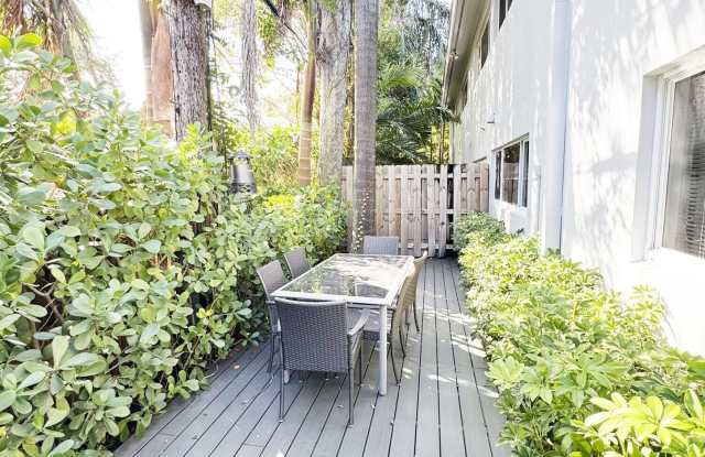 234 Oleander Avenue Gallery 4
