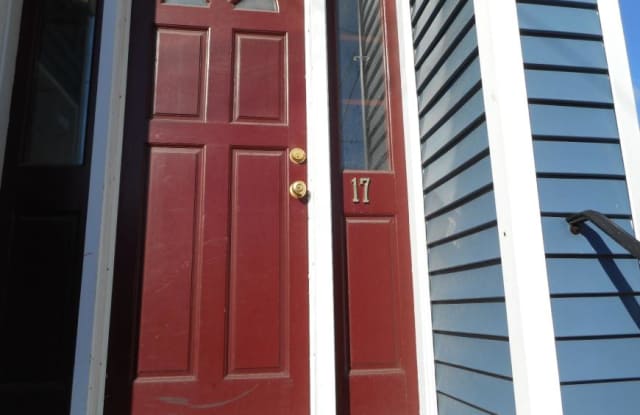 17 Pembroke St. Gallery 1