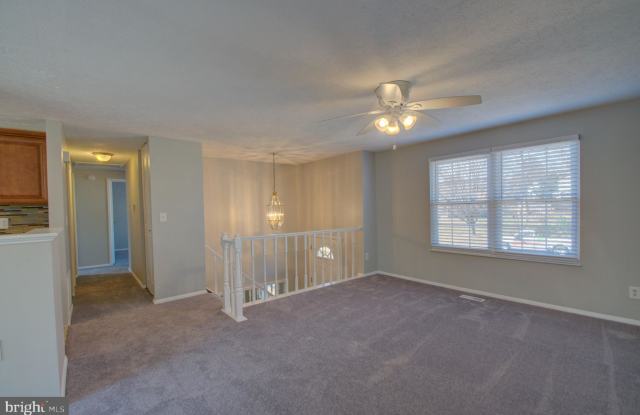 7806 MINERAL SPRINGS DRIVE Gallery 4