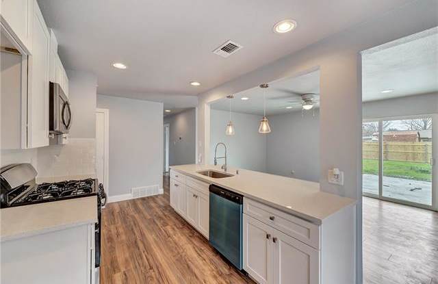 514 Bay Shore Drive Gallery 3