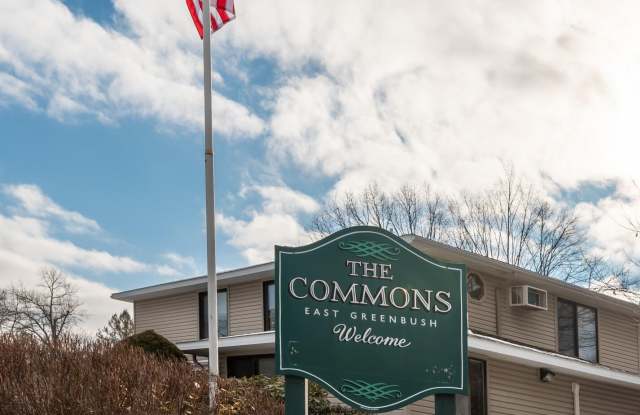 43 Commons Drive - 43 Commons Drive, Rensselaer County, NY 12061