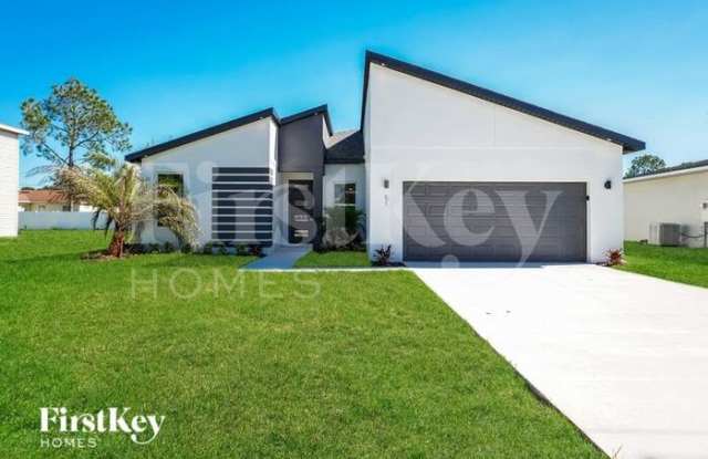 51 Inconnu Drive photos photos