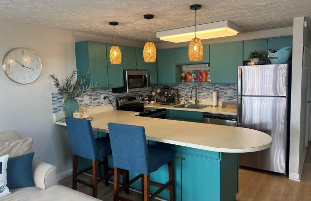 12210 COASTAL Highway unit: 208 photos photos