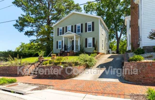 390 S Church Street, Smithfield, VA - Unit B photos photos