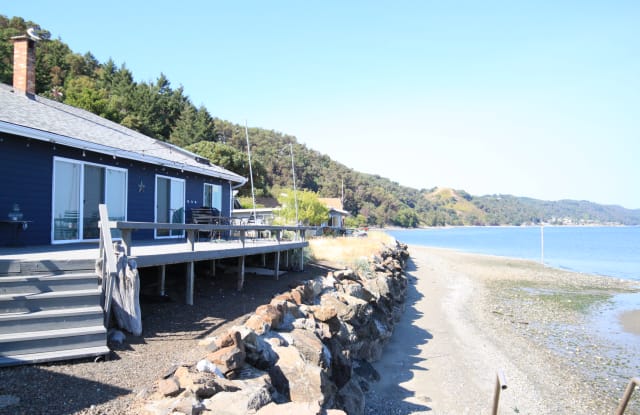 27530 Sandy Shores Drive SW - 27530 Sandy Shores Drive Southwest, Vashon, WA 98070