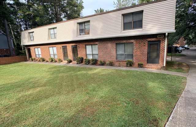 165 Hunters Lane #D Gallery 1