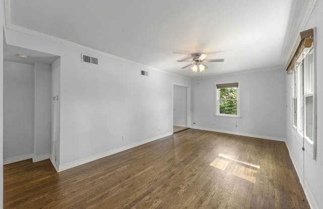 1335 College Avenue Gallery 4