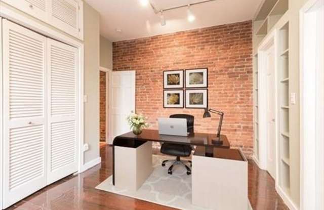 15 Blackwood St. Gallery 3