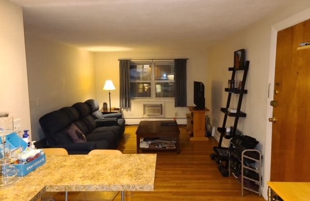 11 Commonwealth Ct, Brighton MA 15 - 11 Commonwealth Ct, Boston, MA 02135