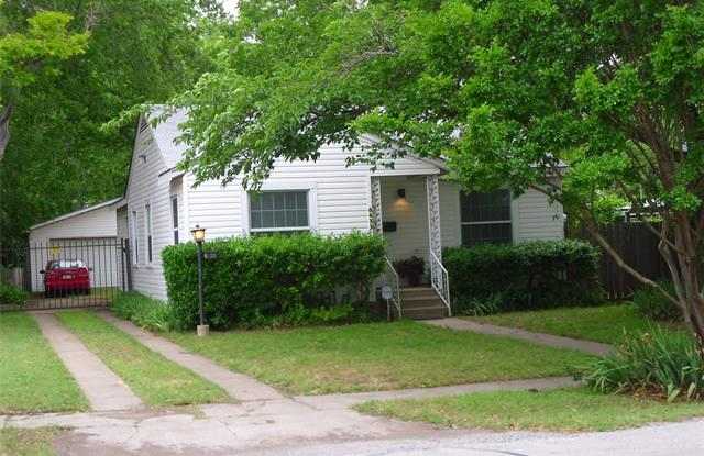 6433 Trammel Drive Gallery 2