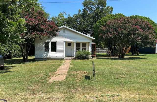 104 W Wilson Avenue photos photos