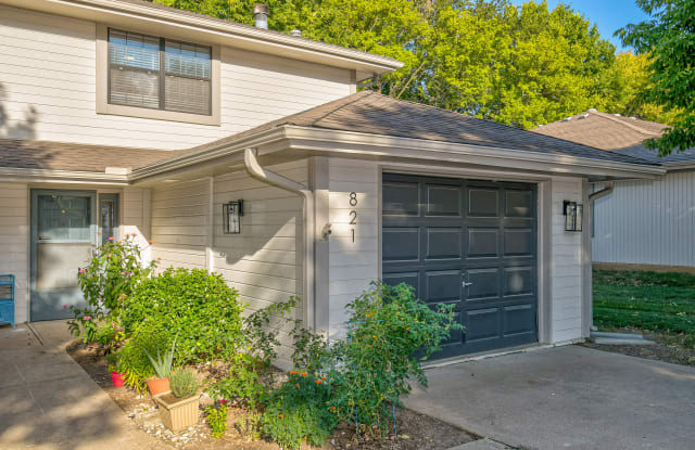 The Arbor Apartments and Townhomes photos photos