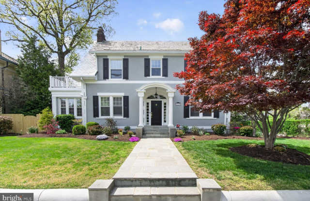 4520 17TH Street NW photos photos