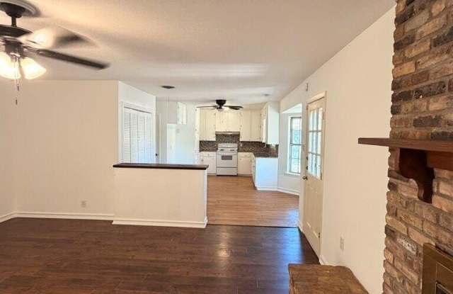 3214 Golf Course Rd Gallery 3
