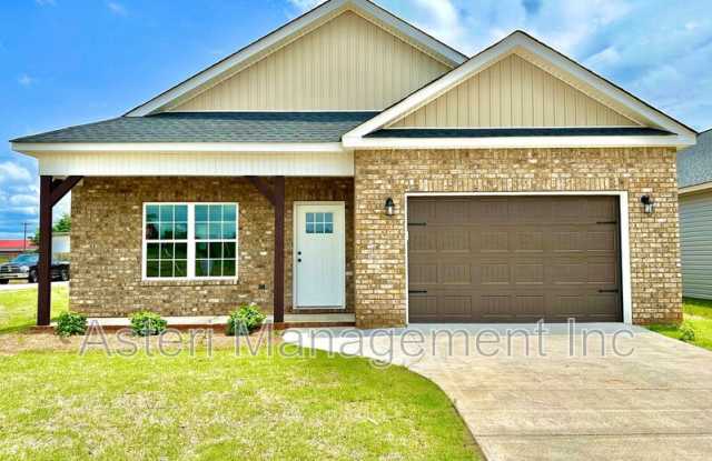 227 Beau Claire Circle - 227 Beau Claire Circle, Warner Robins, GA 31008