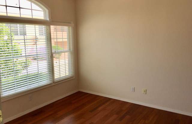 14438 Secret Glen Grove Gallery 3