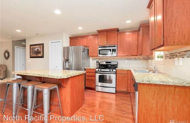 17707 33rd DR SE #8 - 17707 33rd Dr SE, Mill Creek East, WA 98012